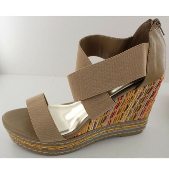 Charles David Letti Womens Camel Strappy Wedge 11
